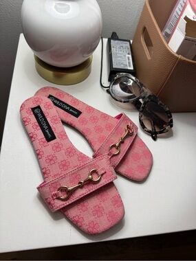 DIVA Lounge Pink Floral Slide Sandals with Gold Link Accent